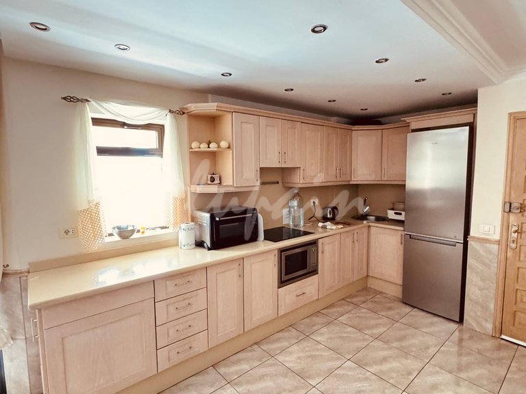 Apartment for Sale in Los Cristianos, Summerland 11
