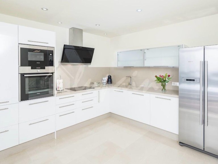 Apartment for Sale in La Caleta, Magnolia Golf Resort 3