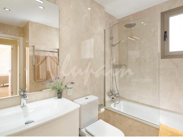 Apartment for Sale in La Caleta, Magnolia Golf Resort 12