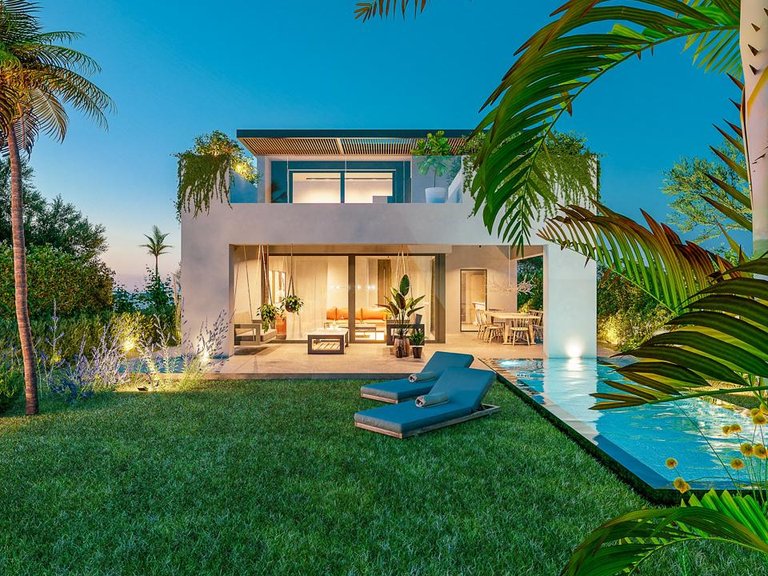 Villa for Sale in Estepona, Malaga 4