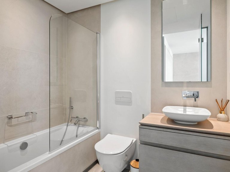 Apartment for Sale in Marbella, Malaga 15