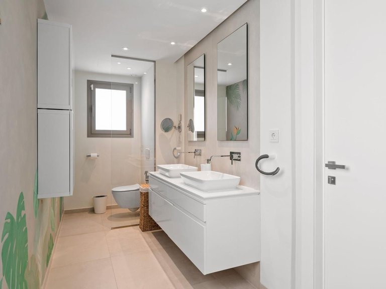 Apartment for Sale in Marbella, Malaga 12