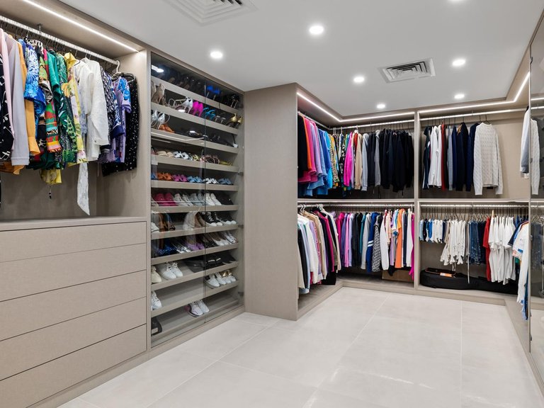 Apartment for Sale in Marbella, Malaga 48