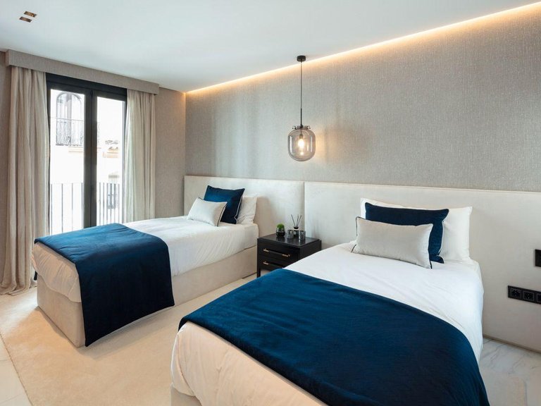 Apartment for Sale in Marbella, Malaga 14