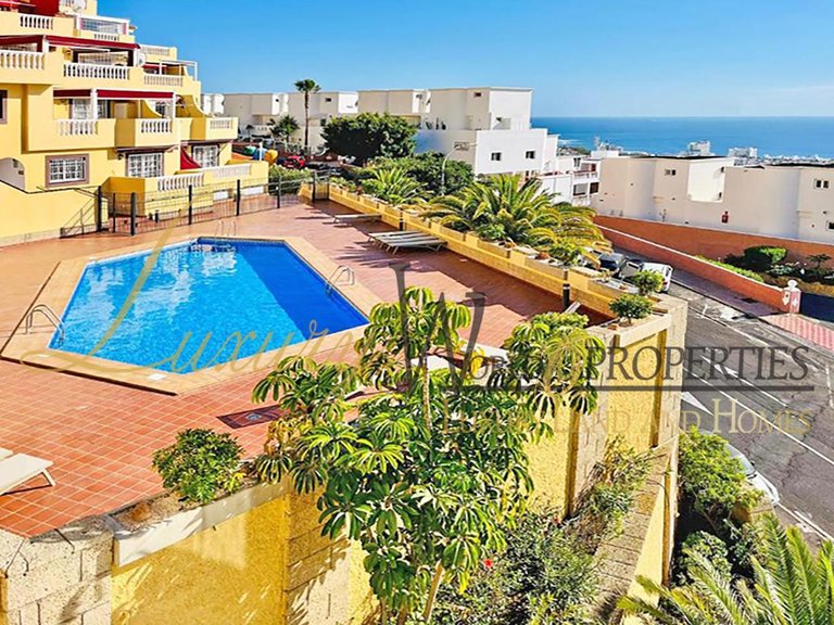 Apartment for Sale in Costa Adeje, Tenerife, España 31