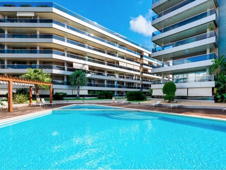 Apartment for Rent in Ibiza, Balearic Islands 2