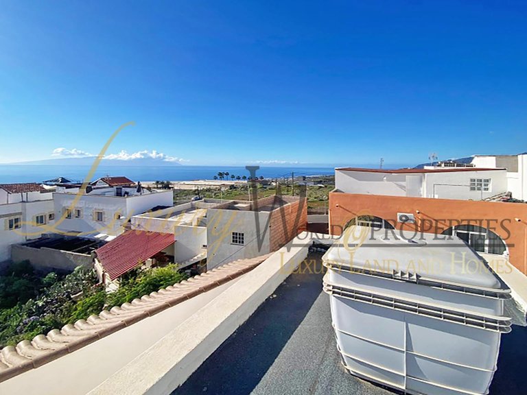 Villa for Sale in Tijoco Bajo, Tenerife, España 32