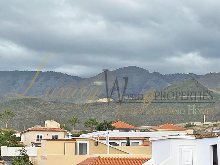 Villa for Sale in Costa Adeje, Tenerife, España 12