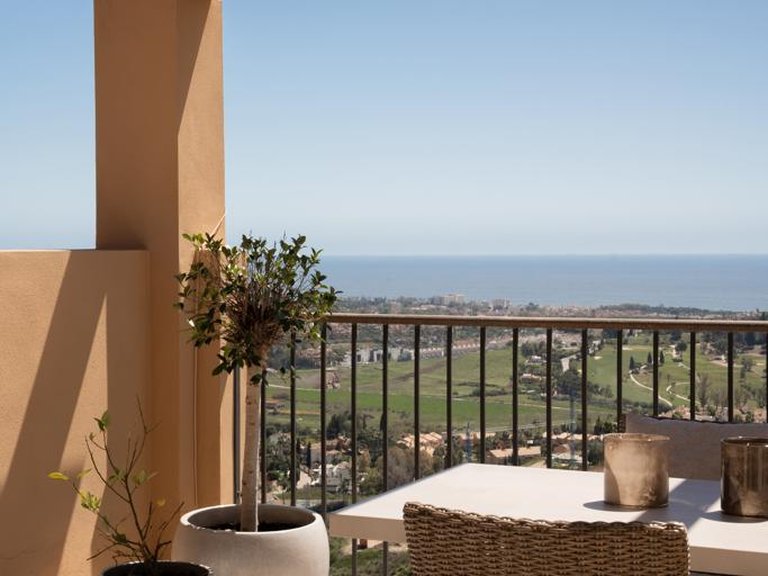 Apartment for Sale in Benahavís, Malaga 6