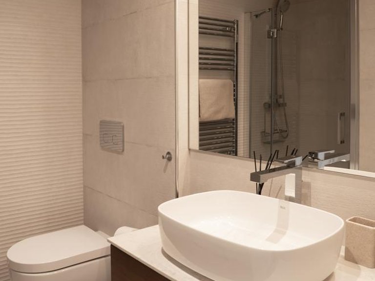 Apartment for Sale in Benahavís, Malaga 17