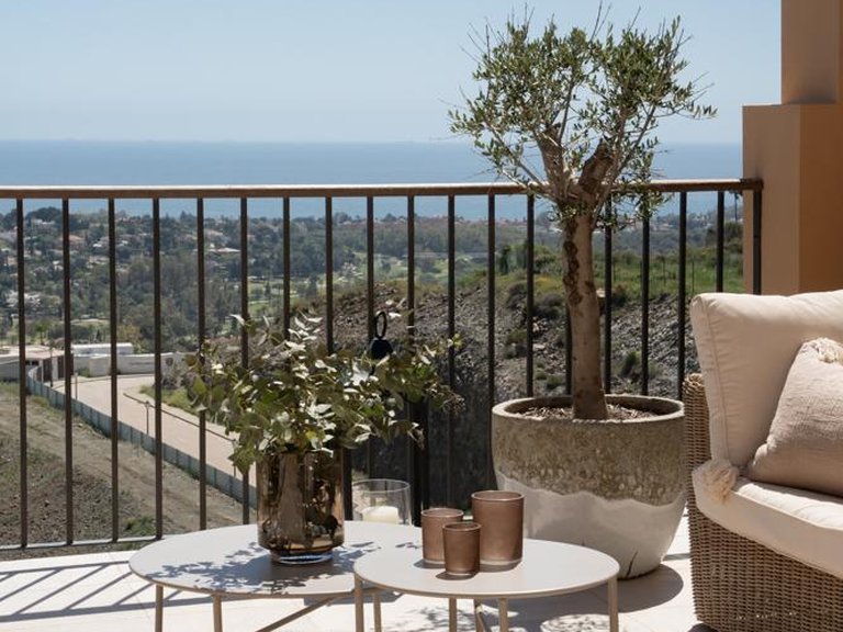 Apartment for Sale in Benahavís, Malaga 10