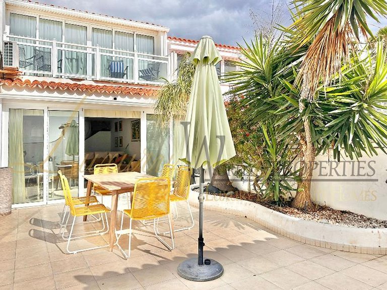 Villa for Sale in Playa De Las Americas, Tenerife, España 19