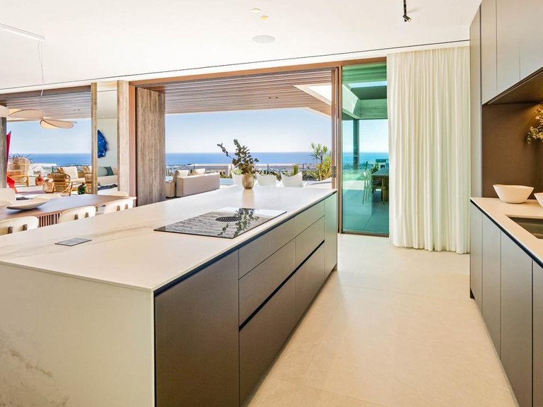 Villa for Sale in Benahavís, Malaga 9