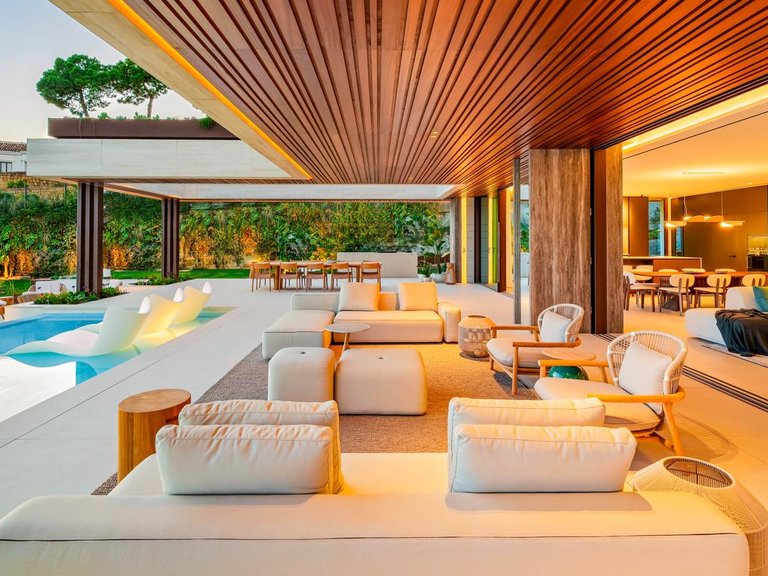 Villa for Sale in Benahavís, Malaga 5