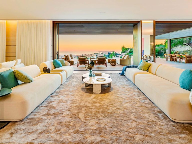 Villa for Sale in Benahavís, Malaga 3