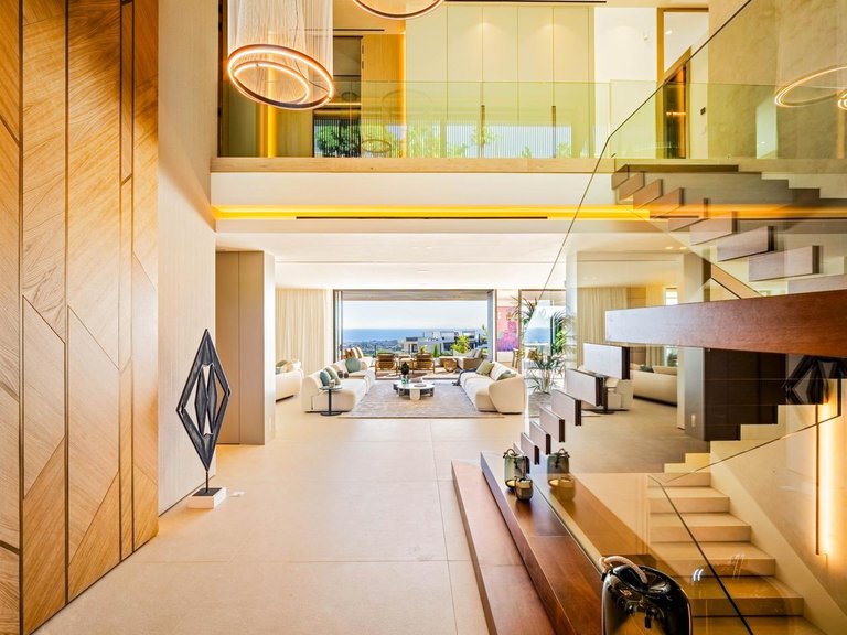 Villa for Sale in Benahavís, Malaga 10