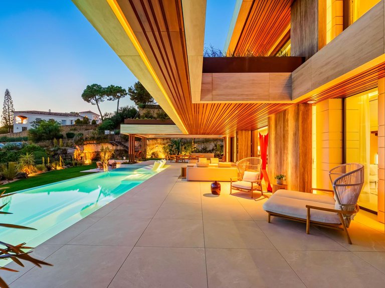 Villa for Sale in Benahavís, Malaga 6