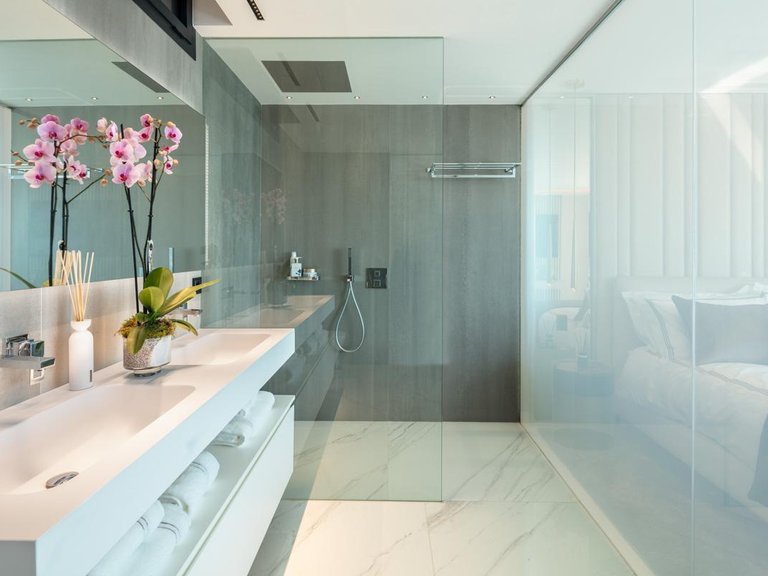 Apartment for Sale in Marbella, Malaga 7