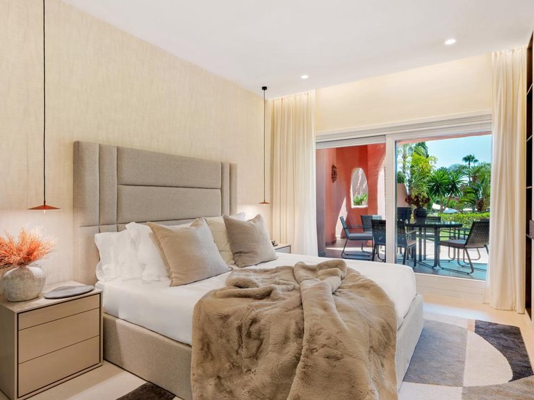 Apartment for Sale in Estepona, Malaga 37