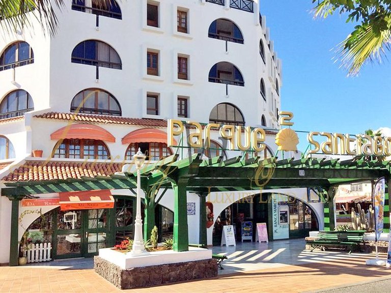 Town House for Sale in Playa De Las Americas, Tenerife, España 13