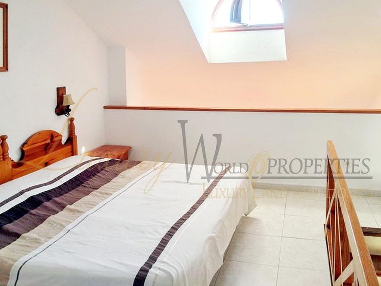 Town House for Sale in Playa De Las Americas, Tenerife, España 7