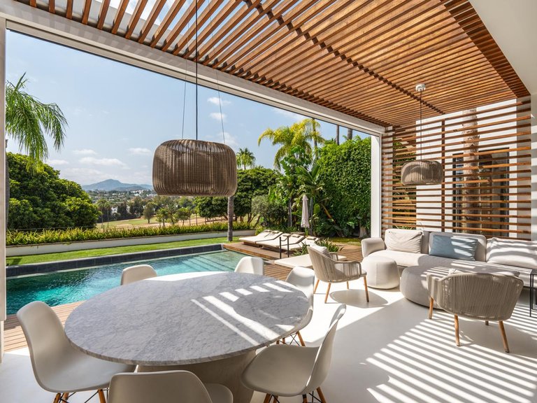 Villa for Sale in Estepona, Malaga 6