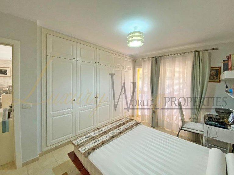 Apartment for Sale in Costa Adeje, Tenerife, España 14