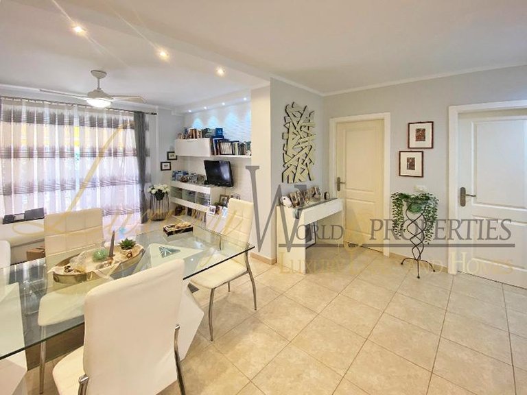 Apartment for Sale in Costa Adeje, Tenerife, España 9