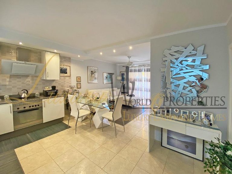 Apartment for Sale in Costa Adeje, Tenerife, España 10