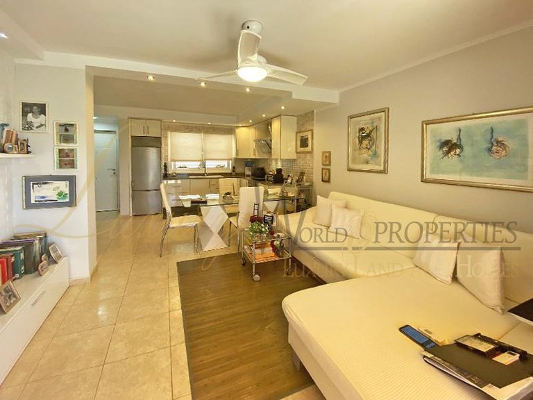 Apartment for Sale in Costa Adeje, Tenerife, España 5