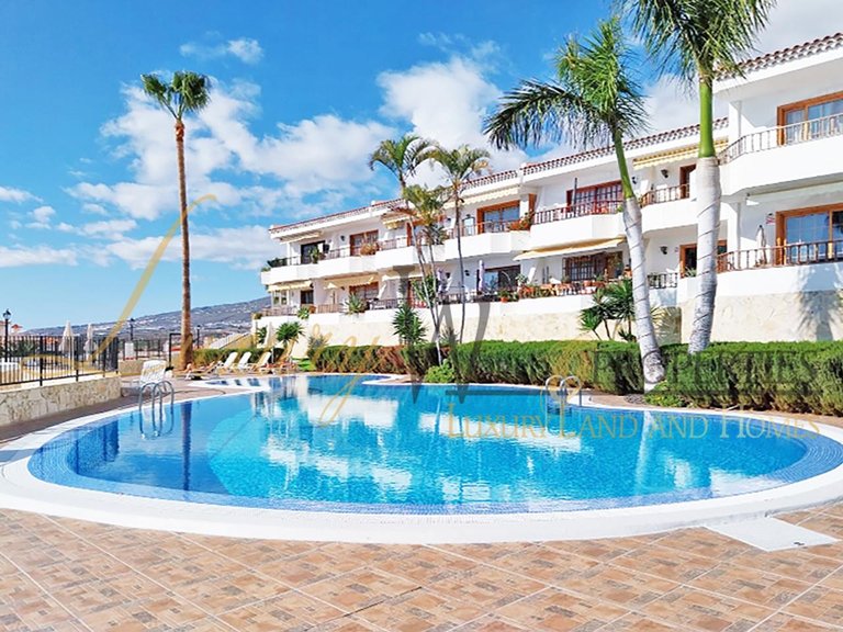Apartment for Sale in Costa Adeje, Tenerife, España 13