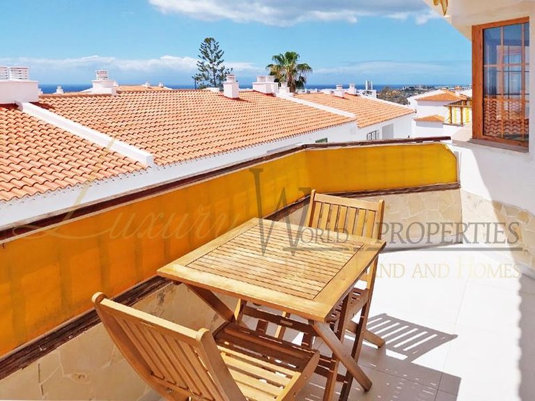 Apartment for Sale in Costa Adeje, Tenerife, España 1