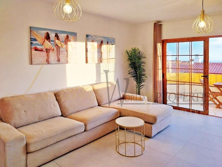 Apartment for Sale in Costa Adeje, Tenerife, España 2