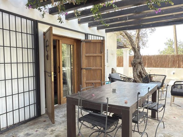 Villa for Sale in Sant Josep De Sa Talaia, Balearic Islands 32