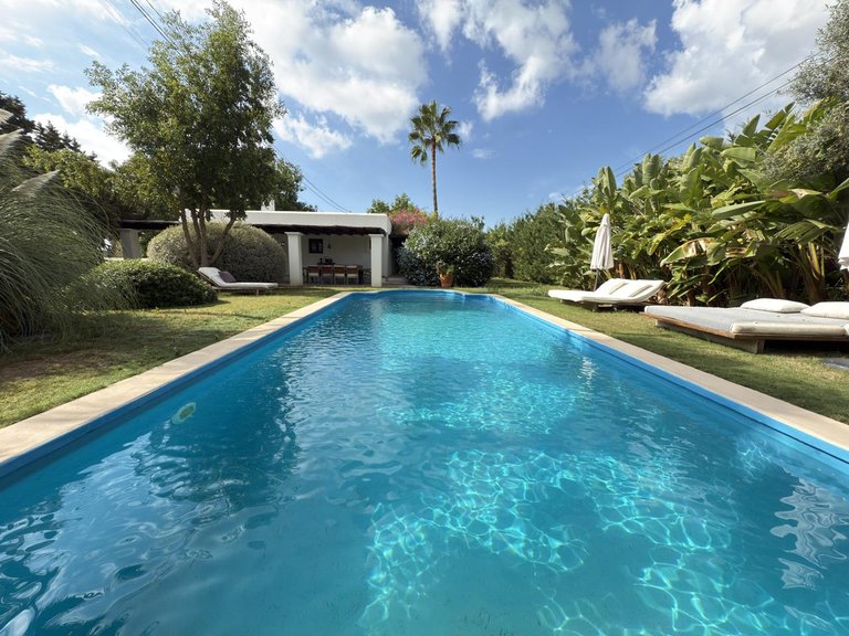 Villa for Sale in Sant Josep De Sa Talaia, Balearic Islands 1