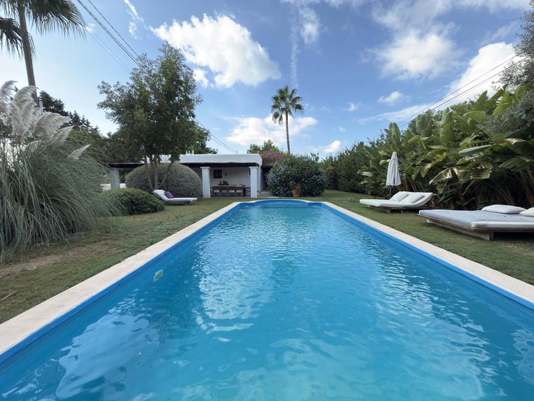Villa for Sale in Sant Josep De Sa Talaia, Balearic Islands 3