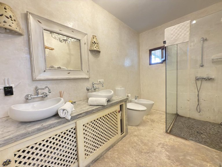Villa for Sale in Sant Josep De Sa Talaia, Balearic Islands 24