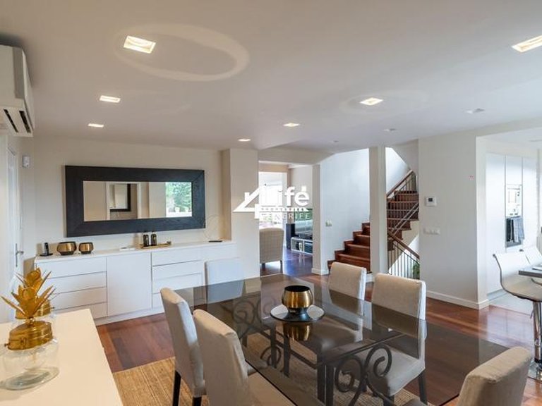 Villa for Sale in Costa Adeje, Adeje 10