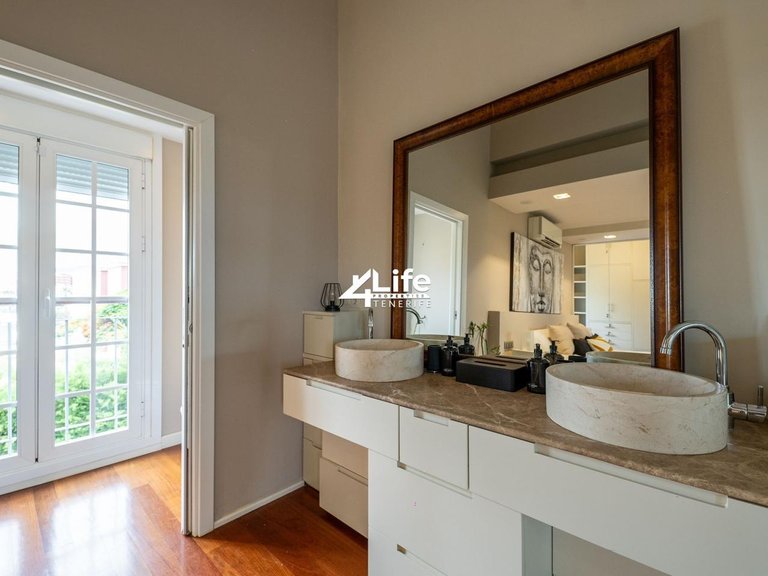 Villa for Sale in Costa Adeje, Adeje 15