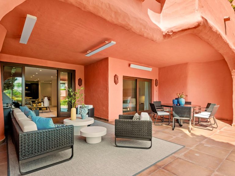 Apartment for Sale in Estepona, Malaga 4