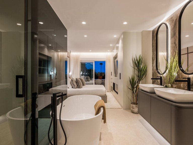 Apartment for Sale in Estepona, Malaga 17