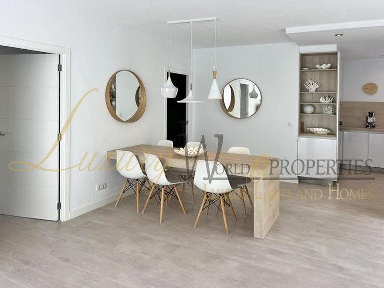 Villa for Sale in Callao Salvaje, Tenerife, España 22