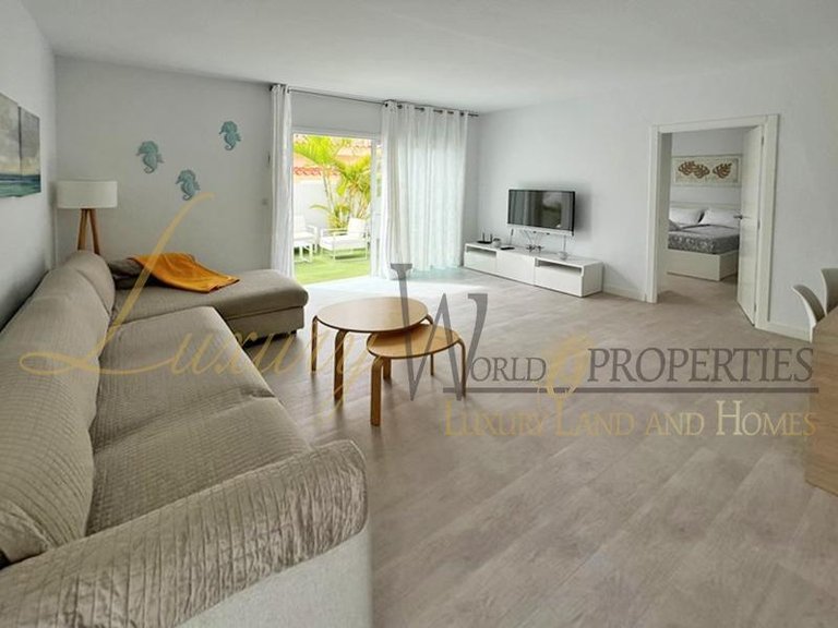 Villa for Sale in Callao Salvaje, Tenerife, España 21