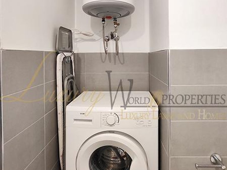 Apartment for Sale in Playa De Las Americas, Tenerife, España 25