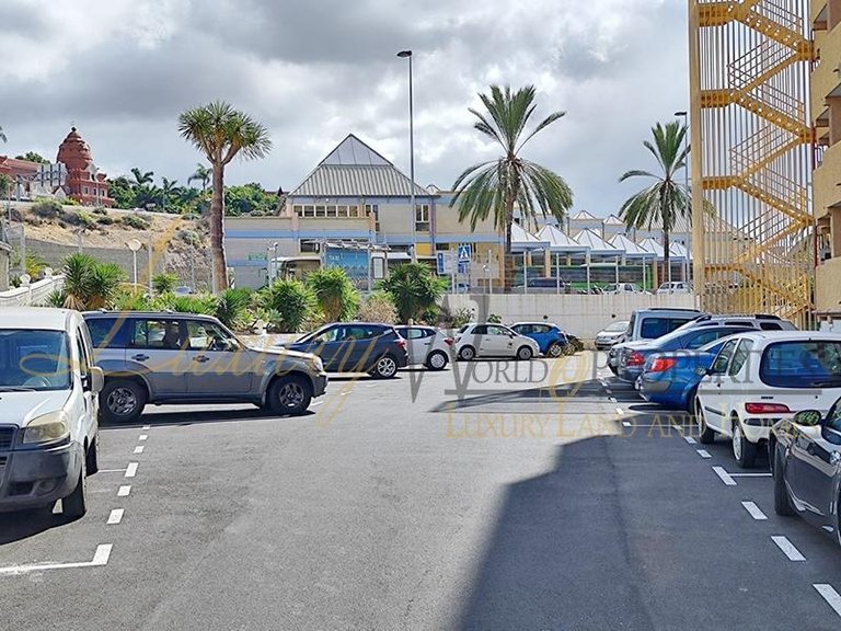 Apartment for Sale in Playa De Las Americas, Tenerife, España 30