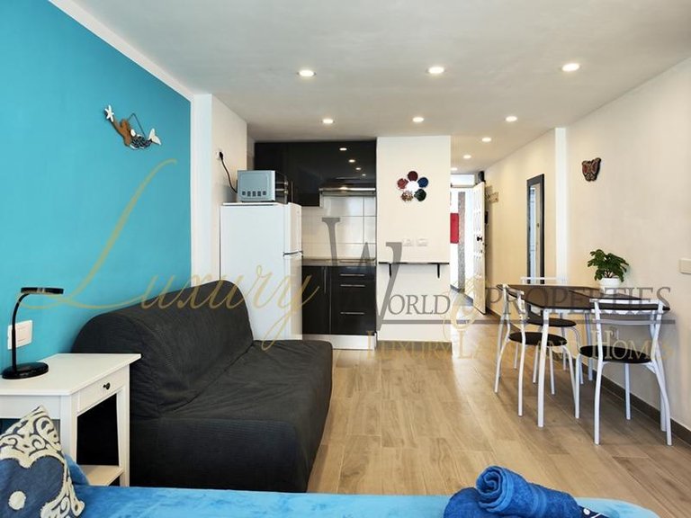 Apartment for Sale in Playa De Las Americas, Tenerife, España 16