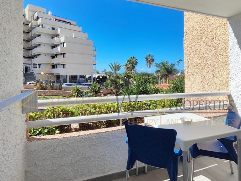 Apartment for Sale in Playa De Las Americas, Tenerife, España 6