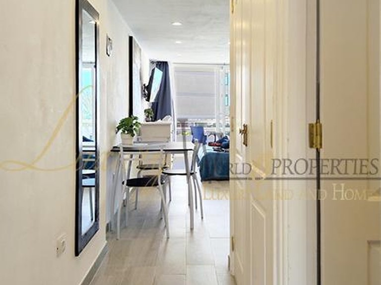 Apartment for Sale in Playa De Las Americas, Tenerife, España 20