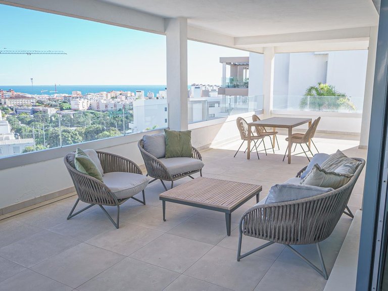 Apartment for Sale in Urbanización Puerto De Estepona, Malaga 16
