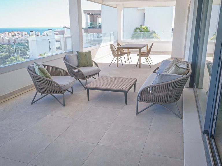 Apartment for Sale in Urbanización Puerto De Estepona, Malaga 12